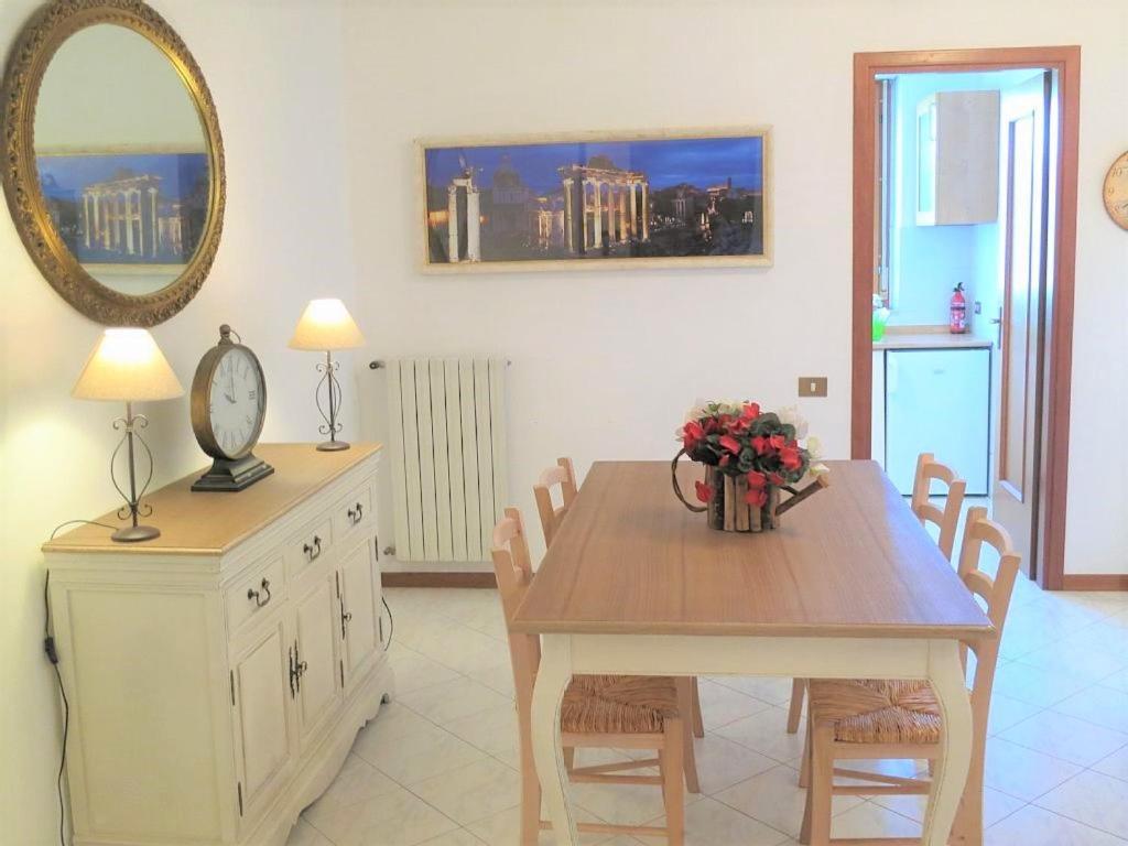 Apartament La Casa Di Bambi Rzym Zewnętrze zdjęcie